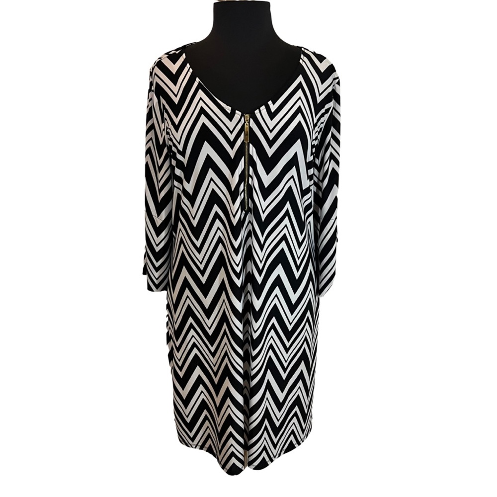 Tacera Plus Size Dress : 2X Black and White Stretch Knit 3/4 Sleeve Dress